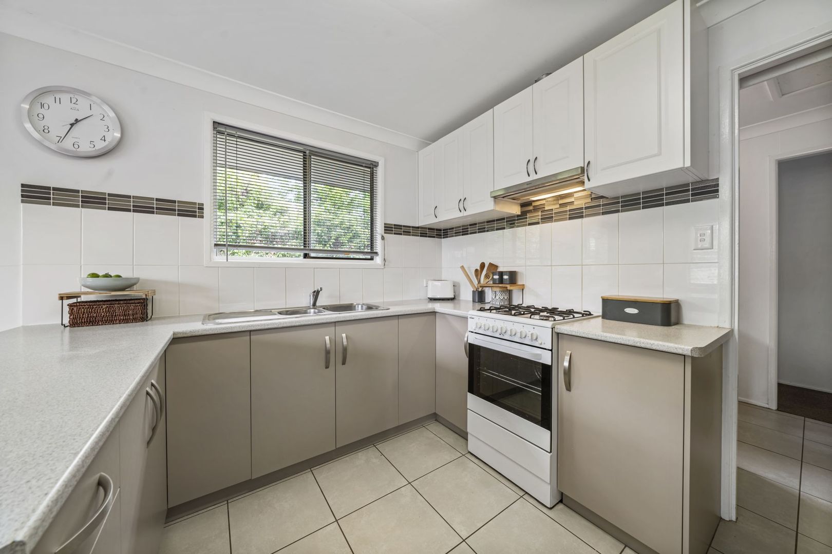 3 Nicholas Street, Goombungee Property History & Address Research