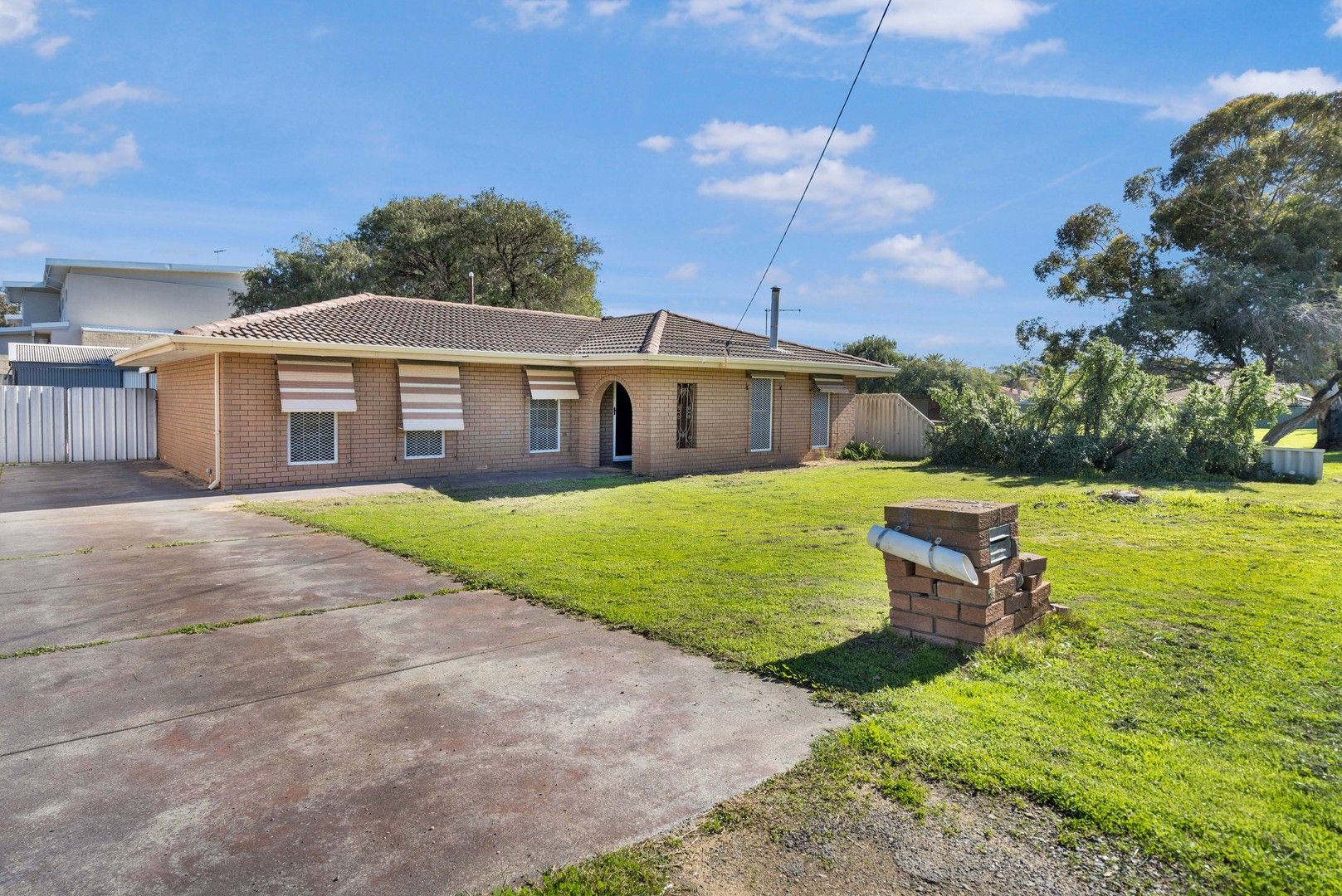4 bedrooms House in 47 Gerald Street SPEARWOOD WA, 6163