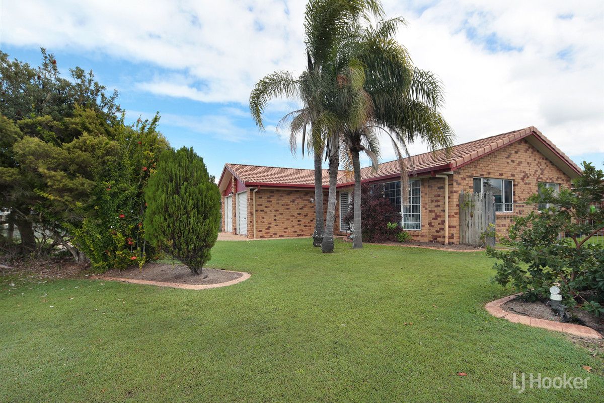 7 Eltham Place, Sandstone Point QLD 4511, Image 2