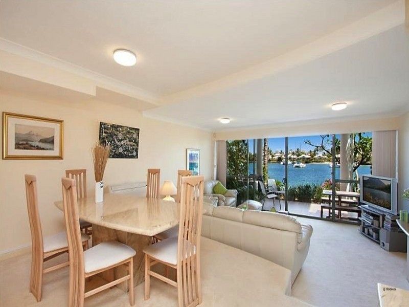 2/1 Island Drive, Tweed Heads NSW 2485, Image 1