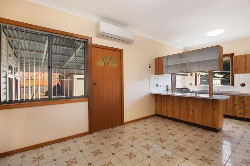 67 Everton Street, HAMILTON NSW 2303, Image 2