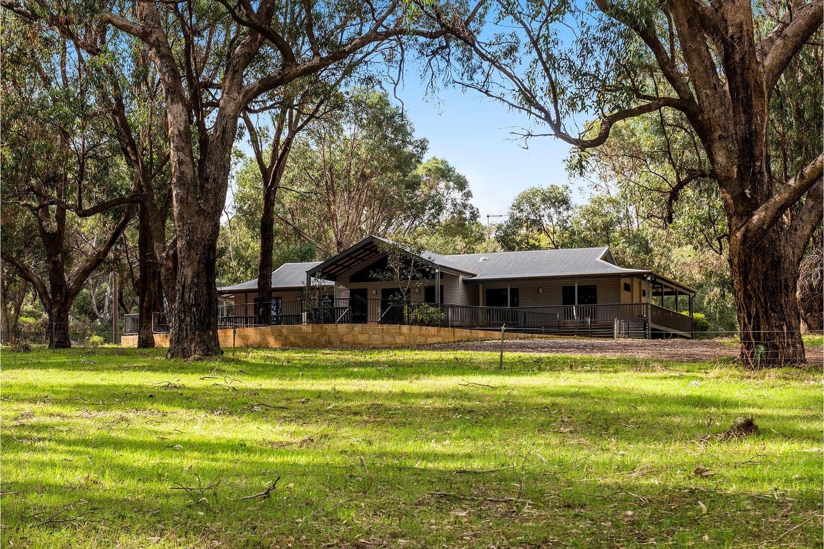 23 Beonaddy Road, Eglinton WA 6034, Image 1