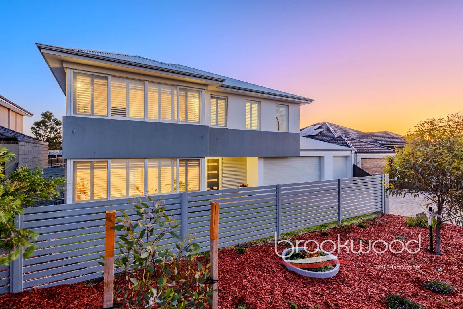 5 bedrooms House in 12 Drovers Way JANE BROOK WA, 6056