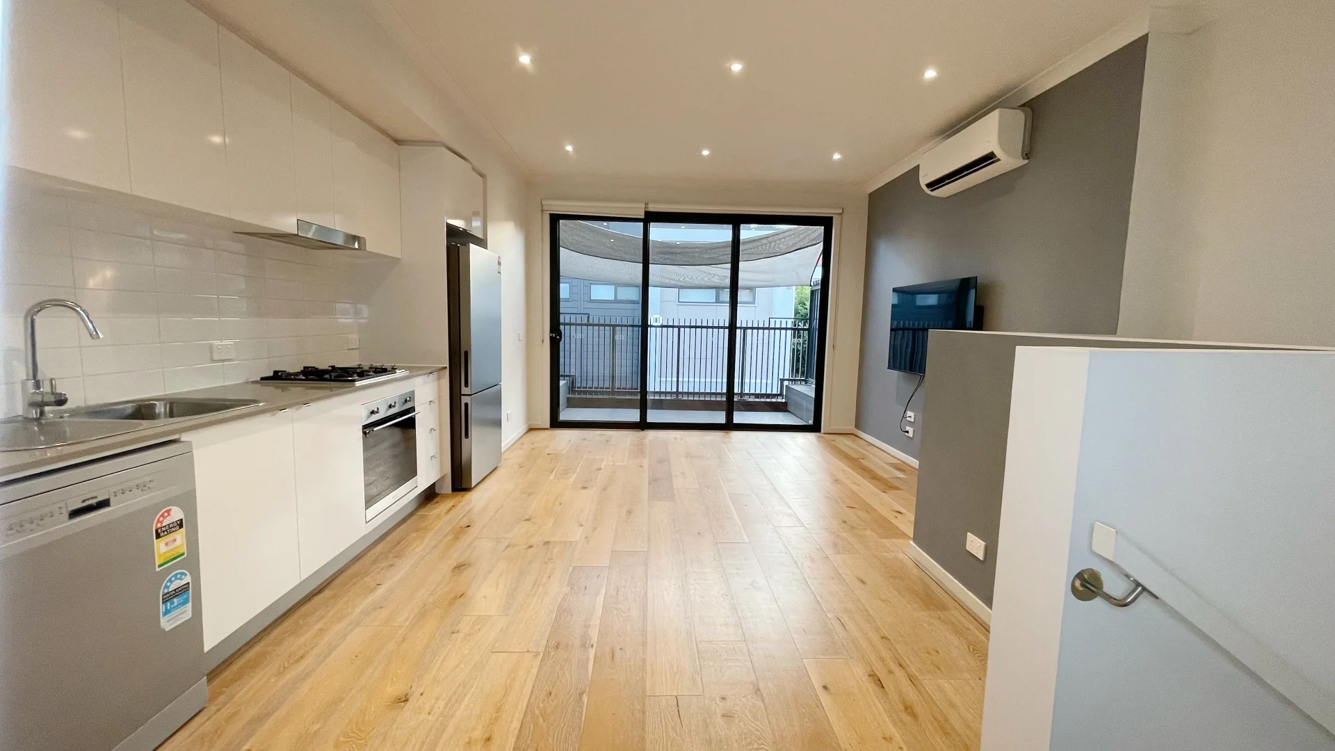 Additional image 4 of 5/9 Citrus Court, Doncaster VIC 3108