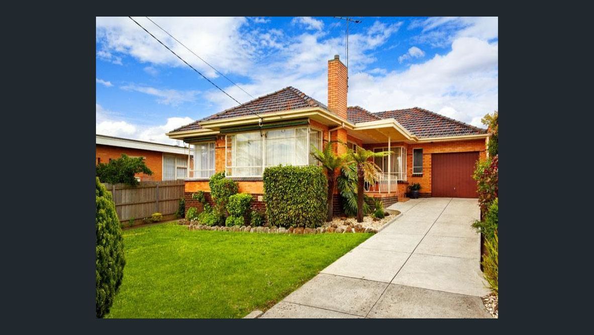 4 bedrooms House in 4 Barak Street BULLEEN VIC, 3105