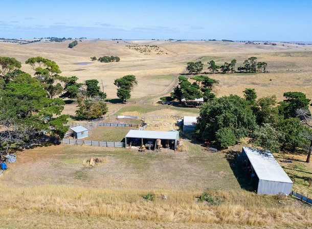 109 Eagles Road, Paschendale VIC 3315