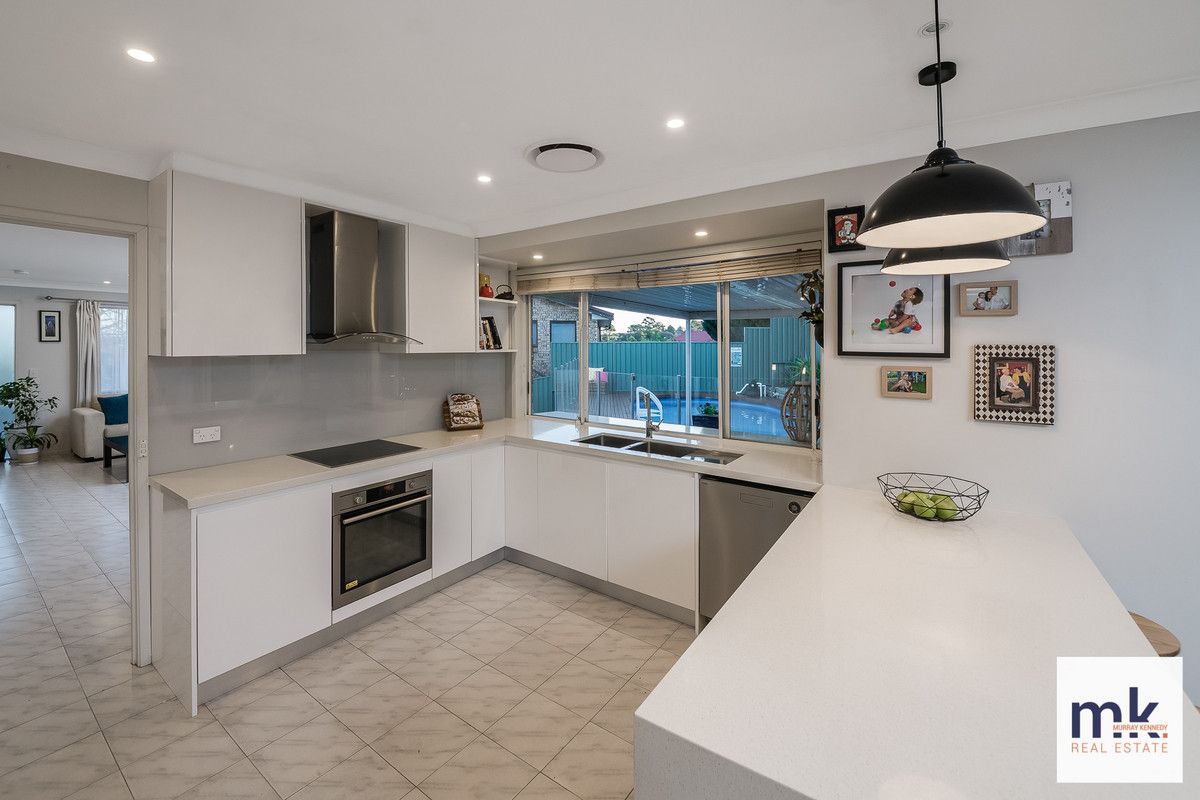 13 Kelso Place, St Andrews NSW 2566, Image 2