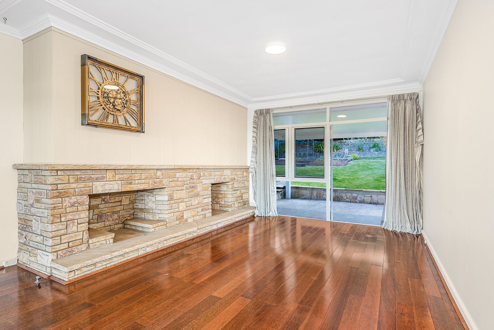 17 Bridgeview Crescent, Thornleigh NSW 2120 House For Rent 900