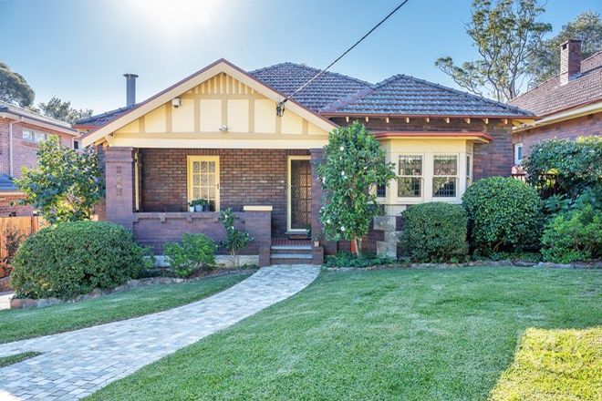 Picture of 32 Owen Street, EAST LINDFIELD NSW 2070