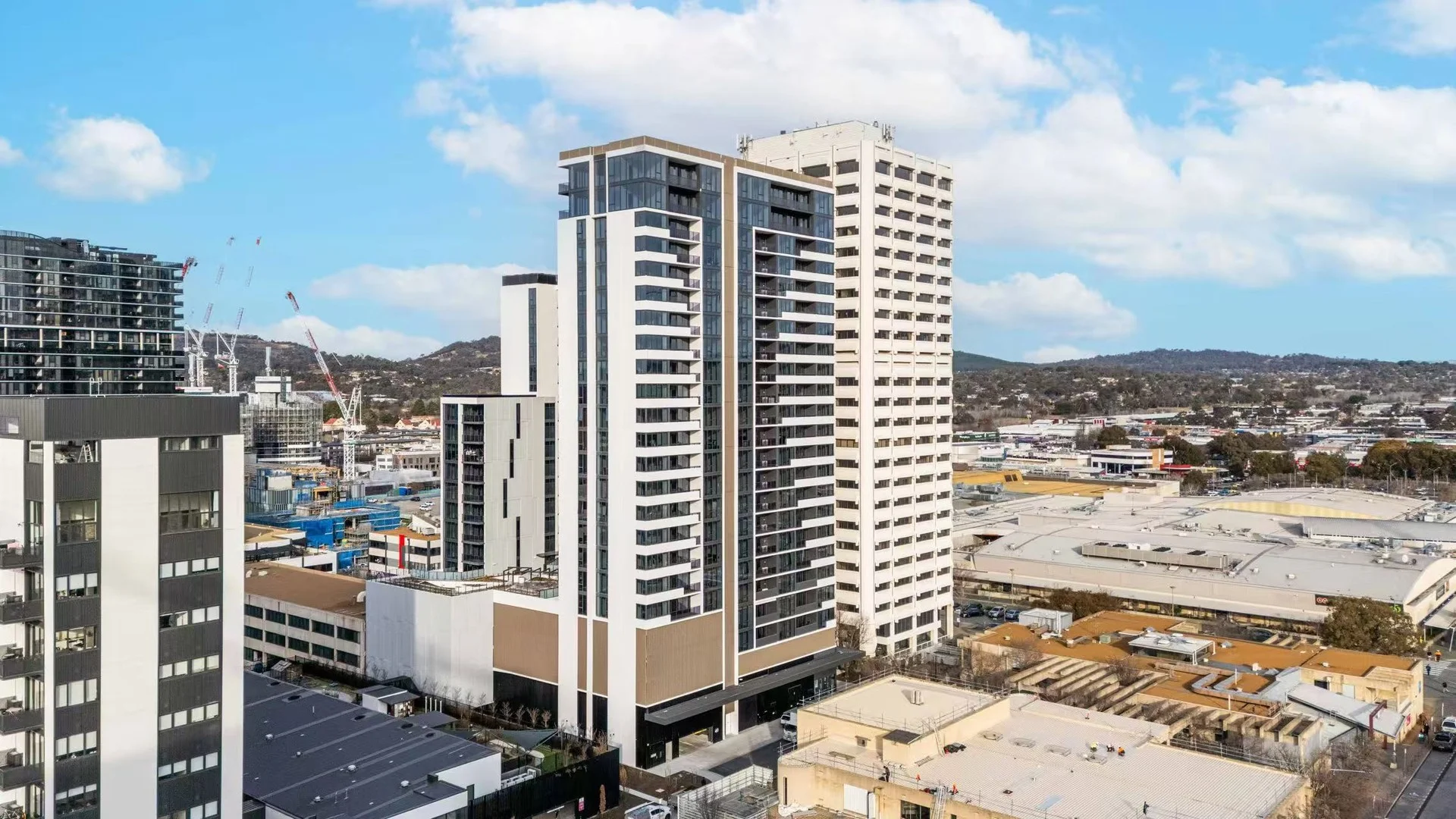 Level 6, 605/49 Furzer Street, Phillip ACT 2606