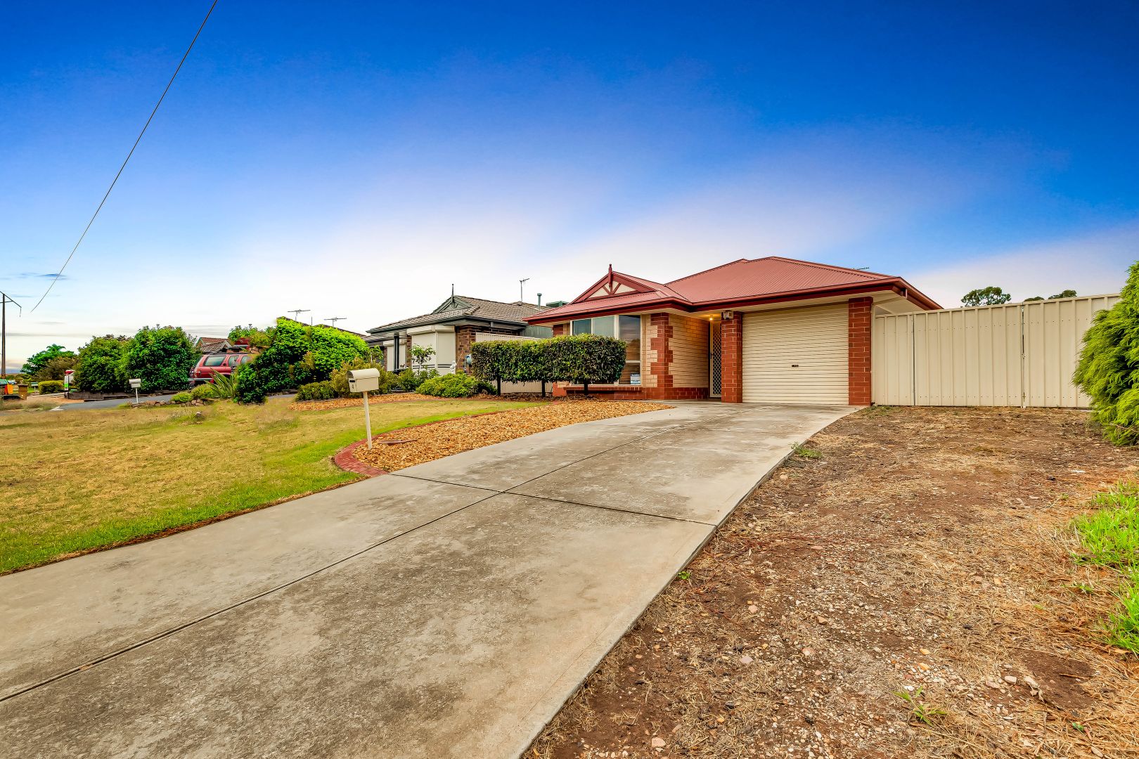 4 Camelot Drive, Blakeview SA 5114, Image 2