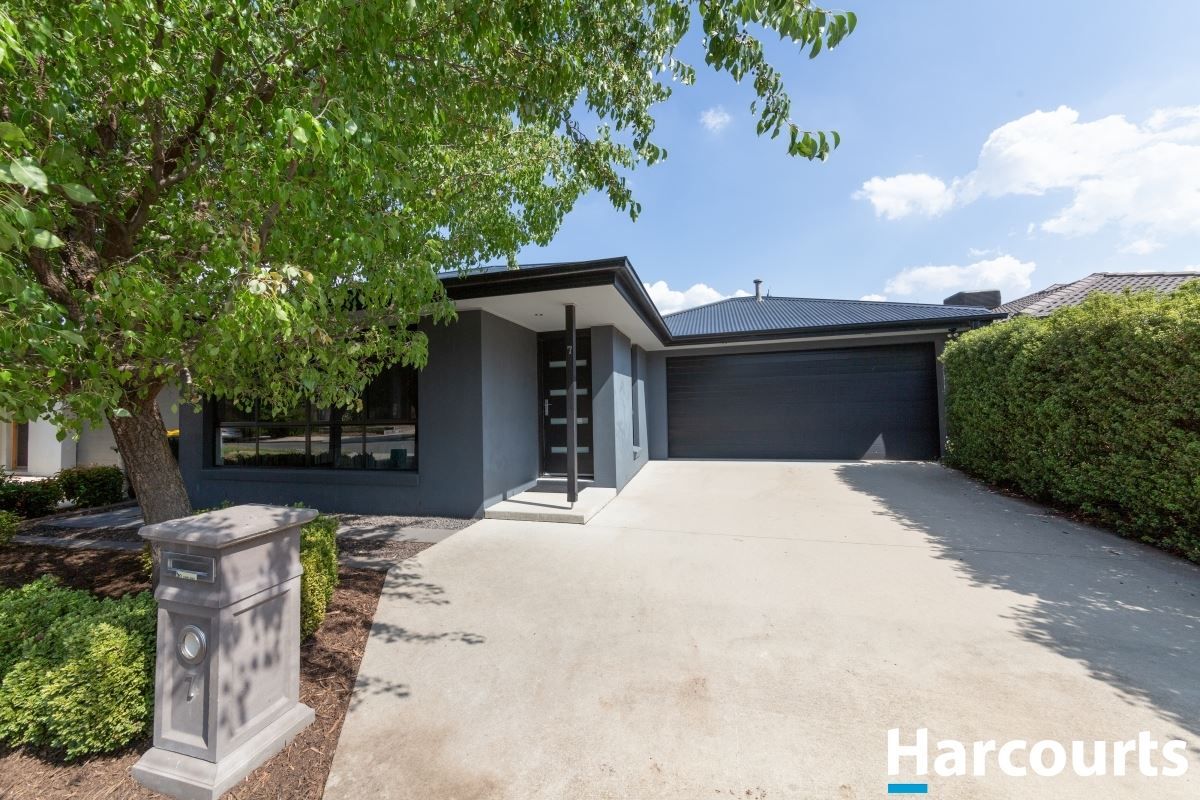 7 Grimstone Place, Franklin ACT 2913, Image 0