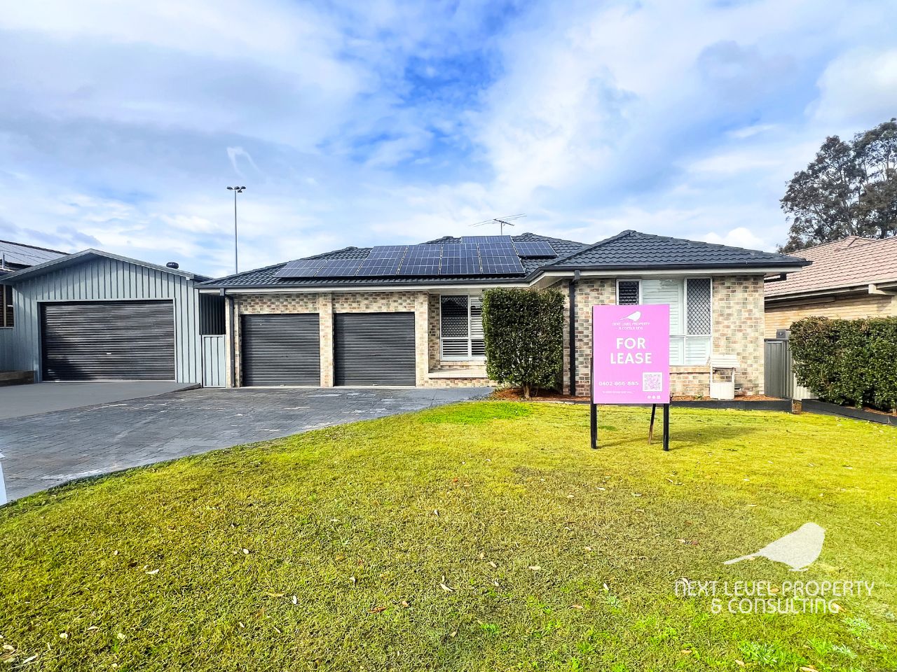 4 bedrooms House in 24 Galway Bay Drive ASHTONFIELD NSW, 2323
