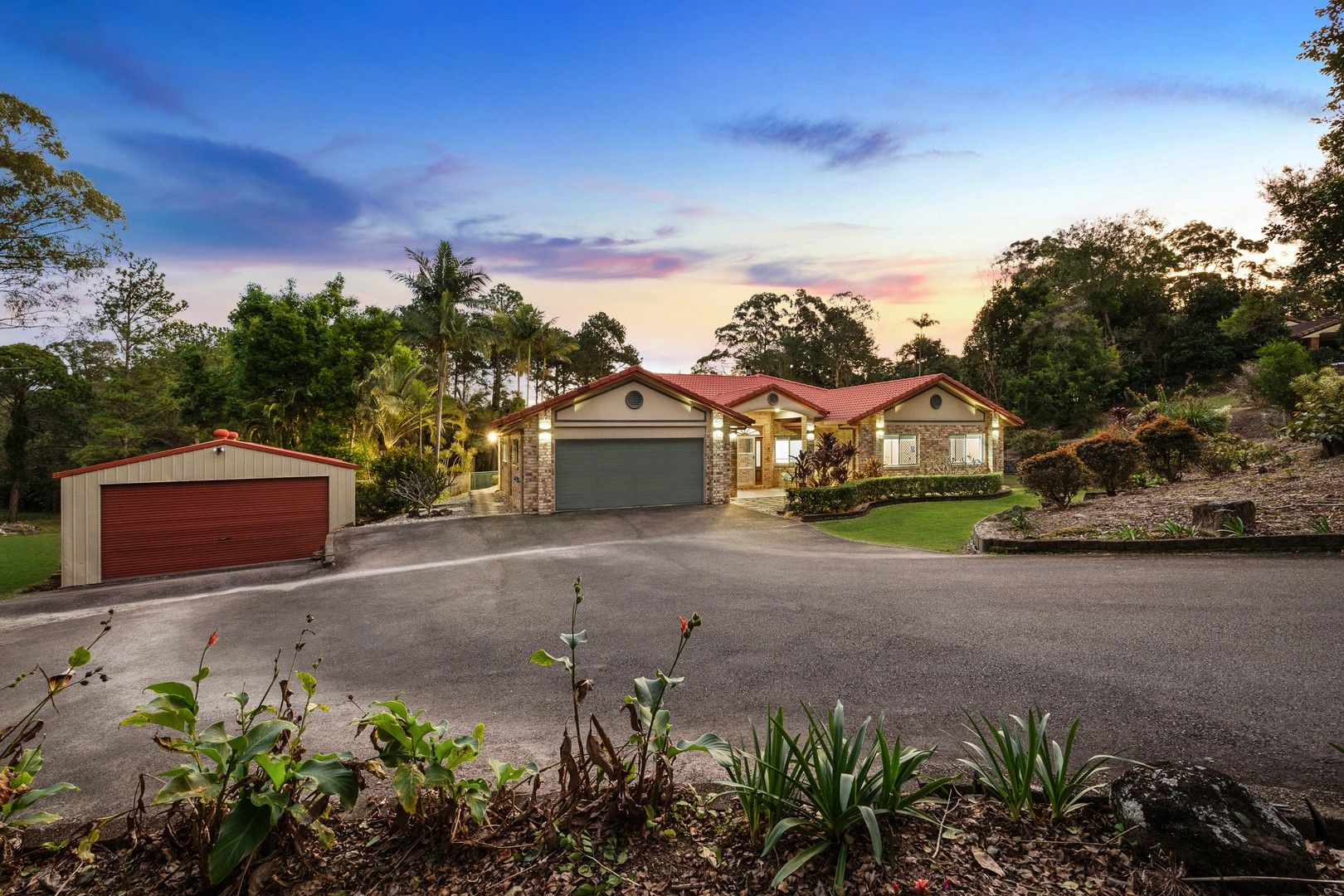 5 bedrooms House in 10 Barleycorn Avenue BUDERIM QLD, 4556