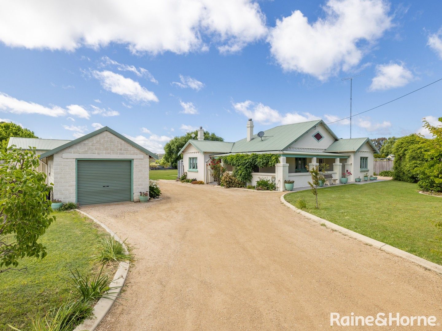 17 Rockley Street, Georges Plains NSW 2795, Image 0