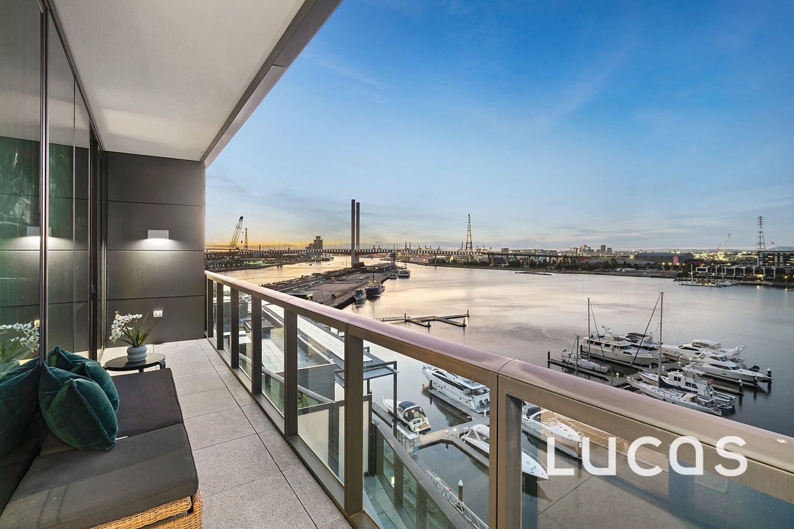 64/9 Waterside Pl, Docklands VIC 3008, Image 0