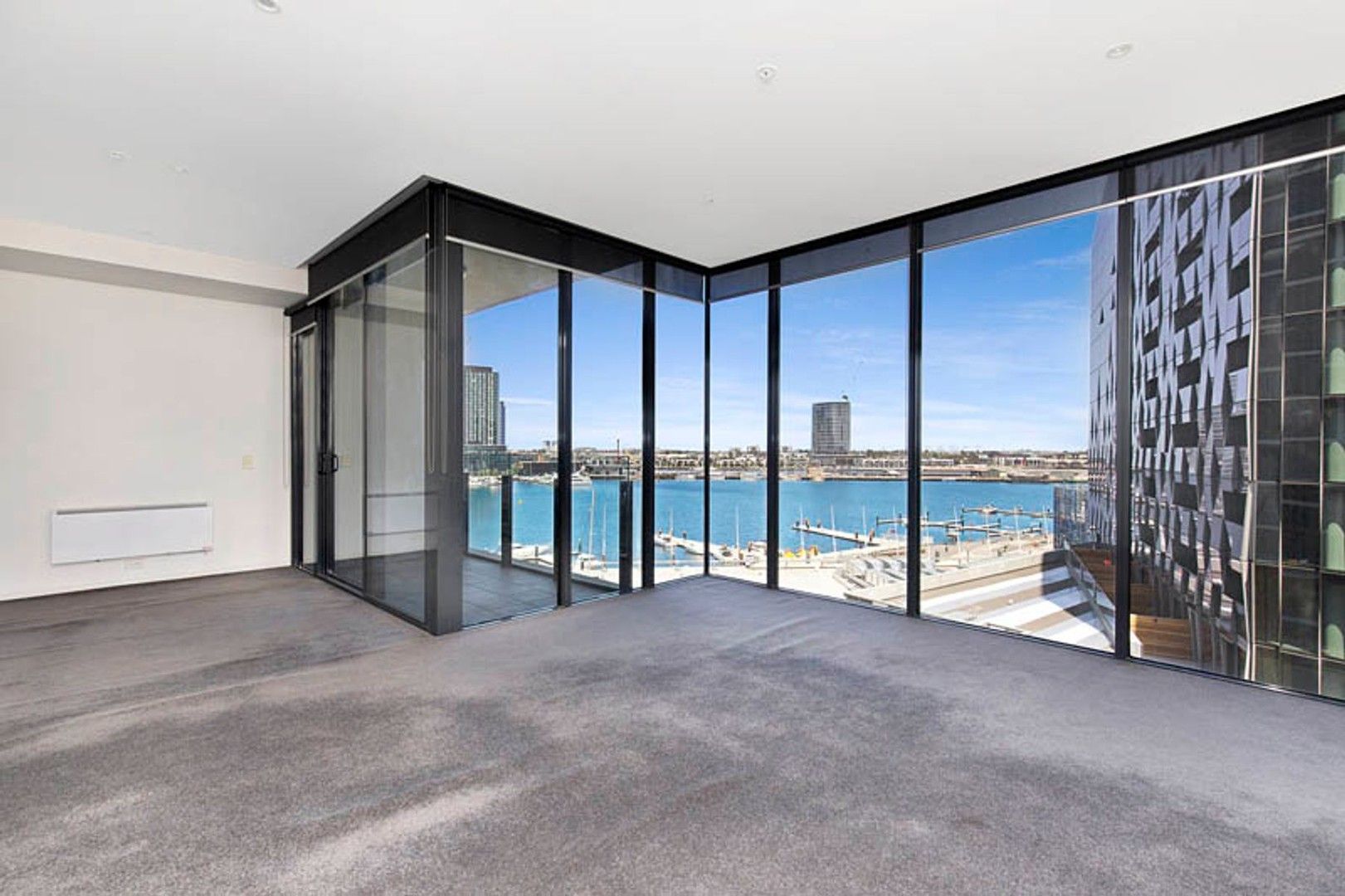 2 bedrooms Apartment / Unit / Flat in 708/39 Caravel Lane DOCKLANDS VIC, 3008