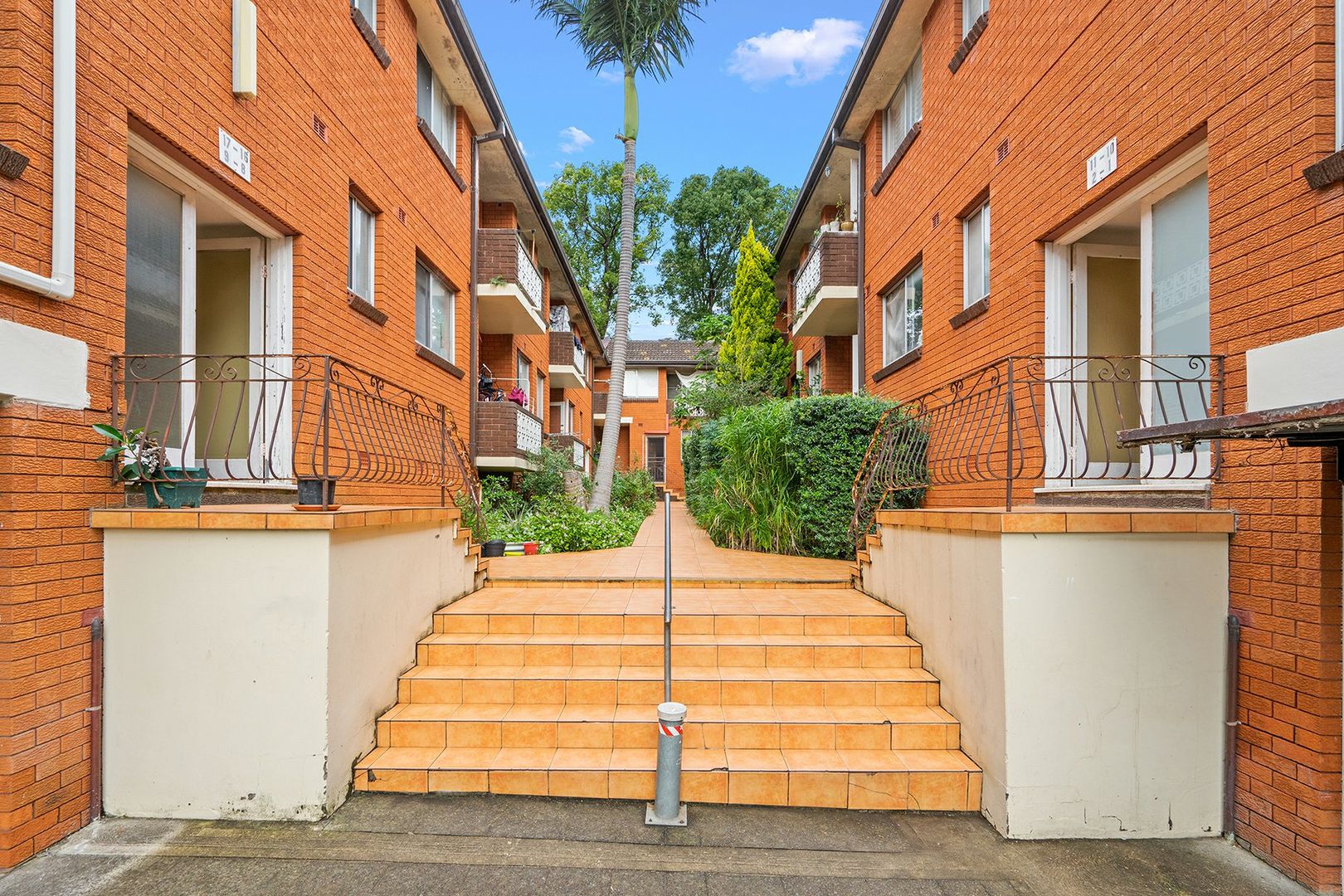 11/10 Melrose Avenue, Wiley Park NSW 2195 Domain