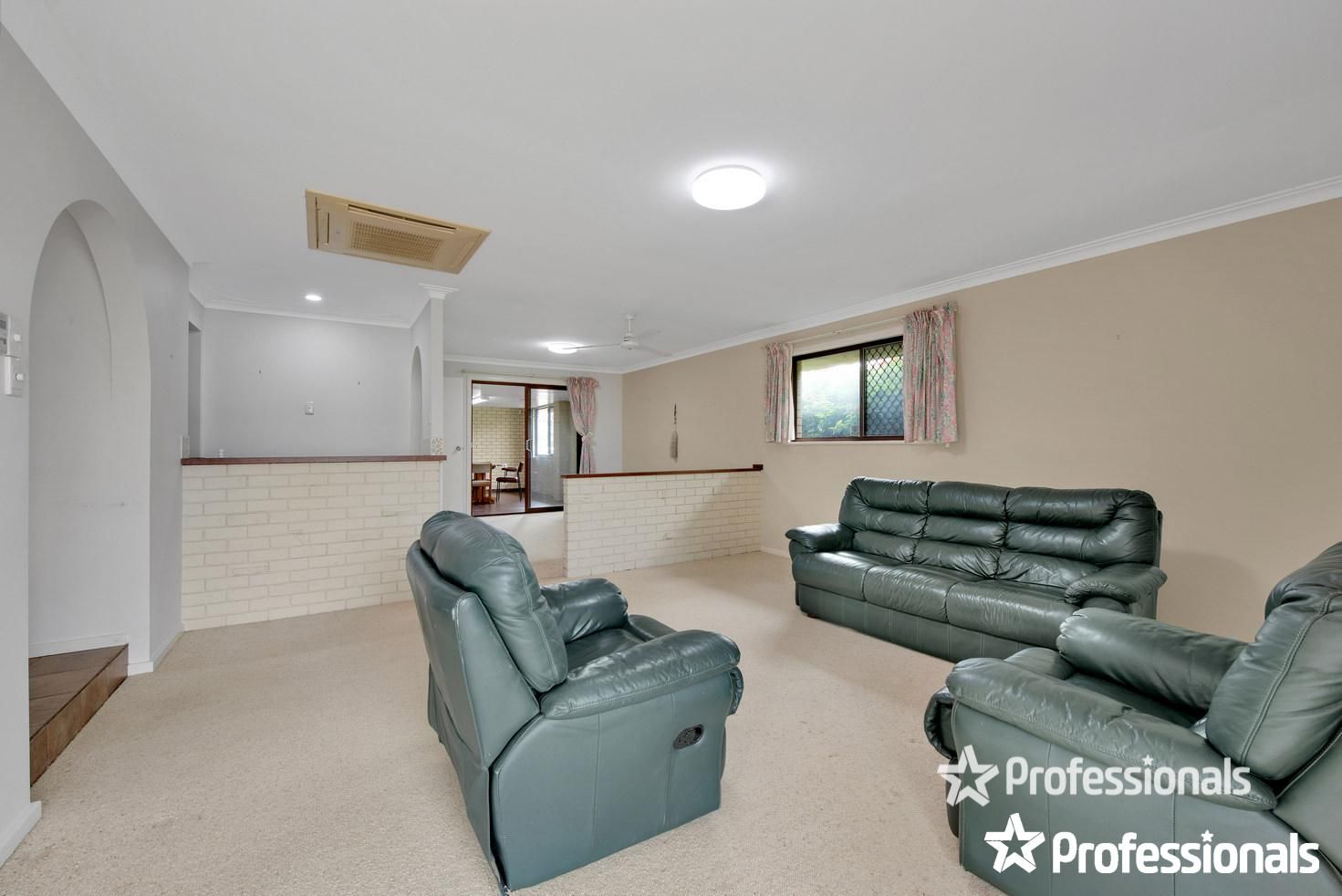 11 Mark Way, Mount Tarcoola WA 6530, Image 2