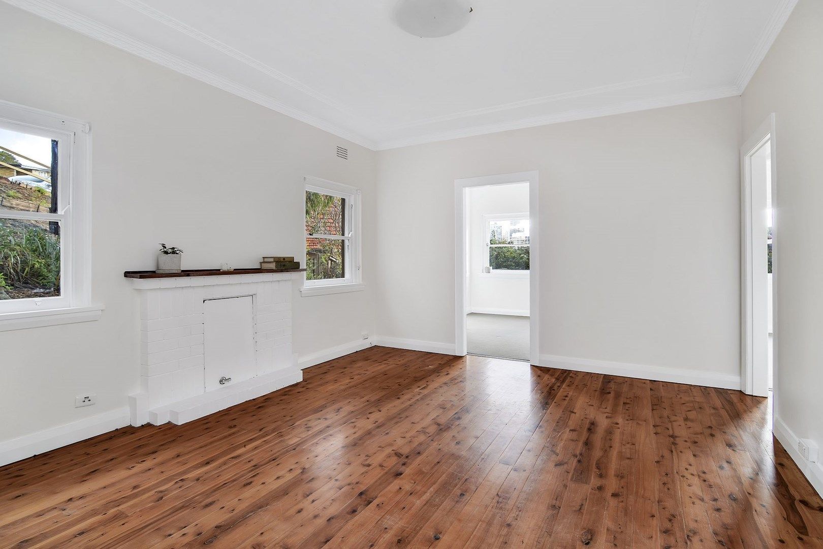 2 bedrooms Duplex in 1/28 Premier Street NEUTRAL BAY NSW, 2089