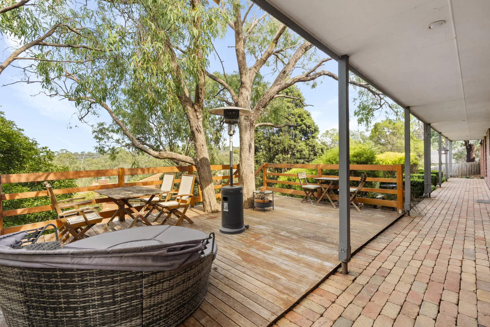 Additional image 8 of 3 Bahen Close, Eltham VIC 3095