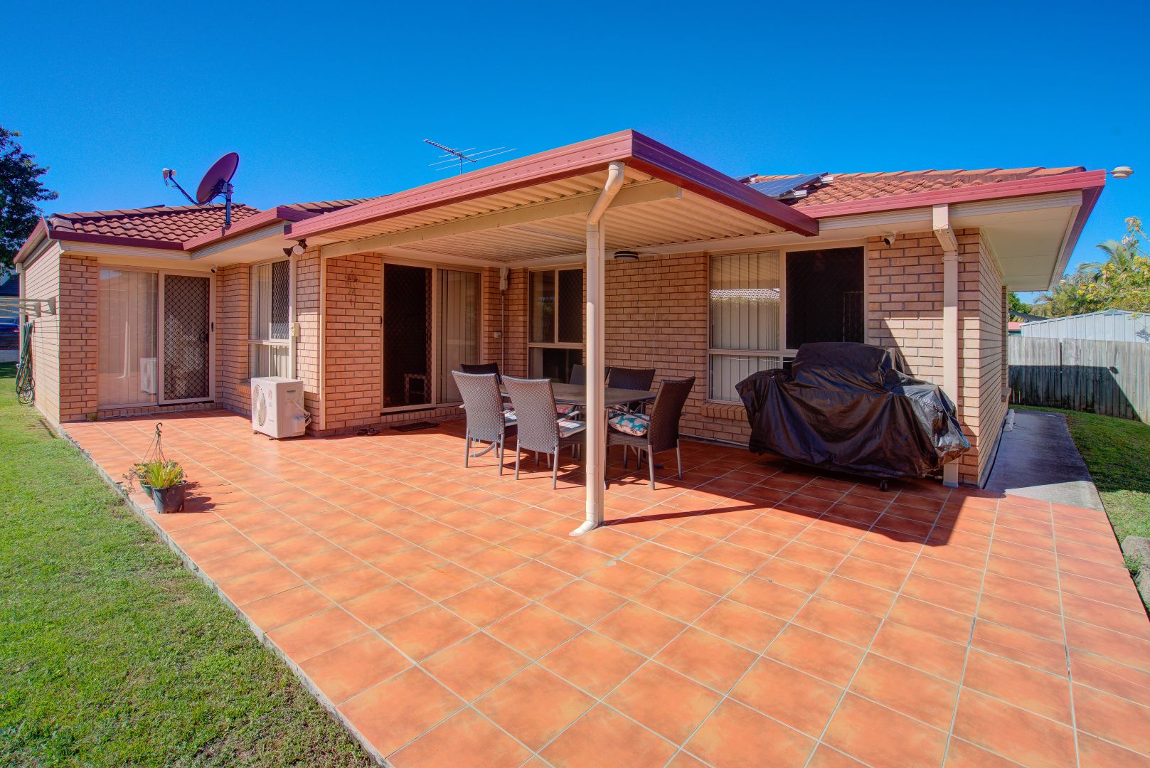 31 Melnik Drive, Loganlea QLD 4131, Image 2