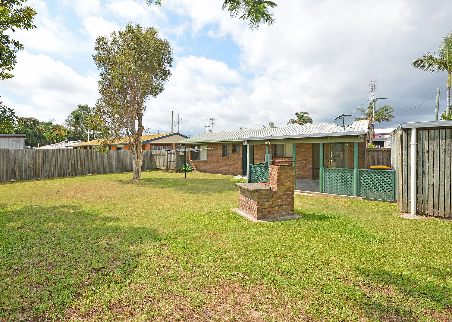 74 Old Maryborough Road, Pialba QLD 4655, Image 1