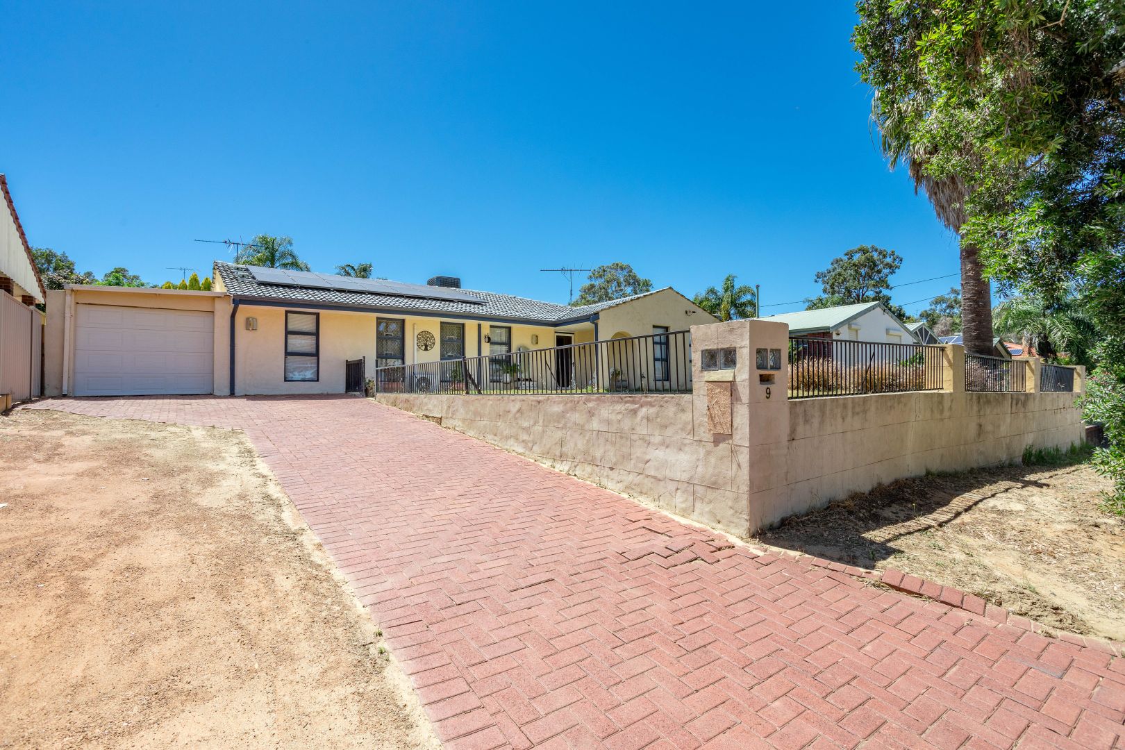 9 Merilee Terrace, Kelmscott WA 6111