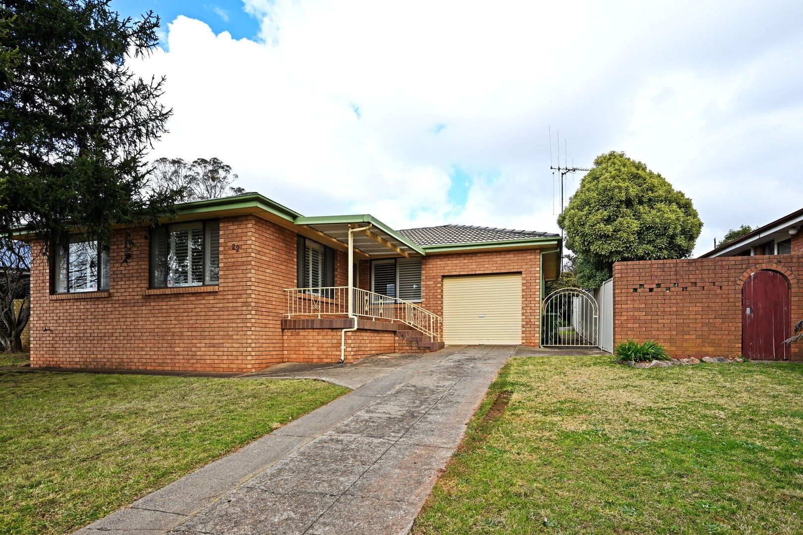 3 bedrooms House in 22 Torulosa Way ORANGE NSW, 2800