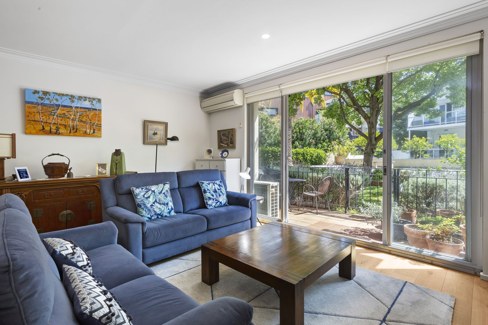 40/56 Beach Road, Hampton VIC 3188, Image 2