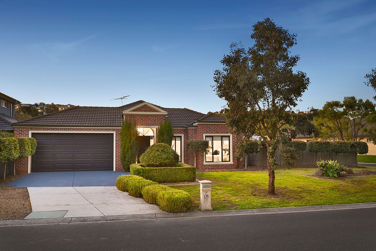 13 Adelaide Boulevard, Gowanbrae VIC 3043, Image 0