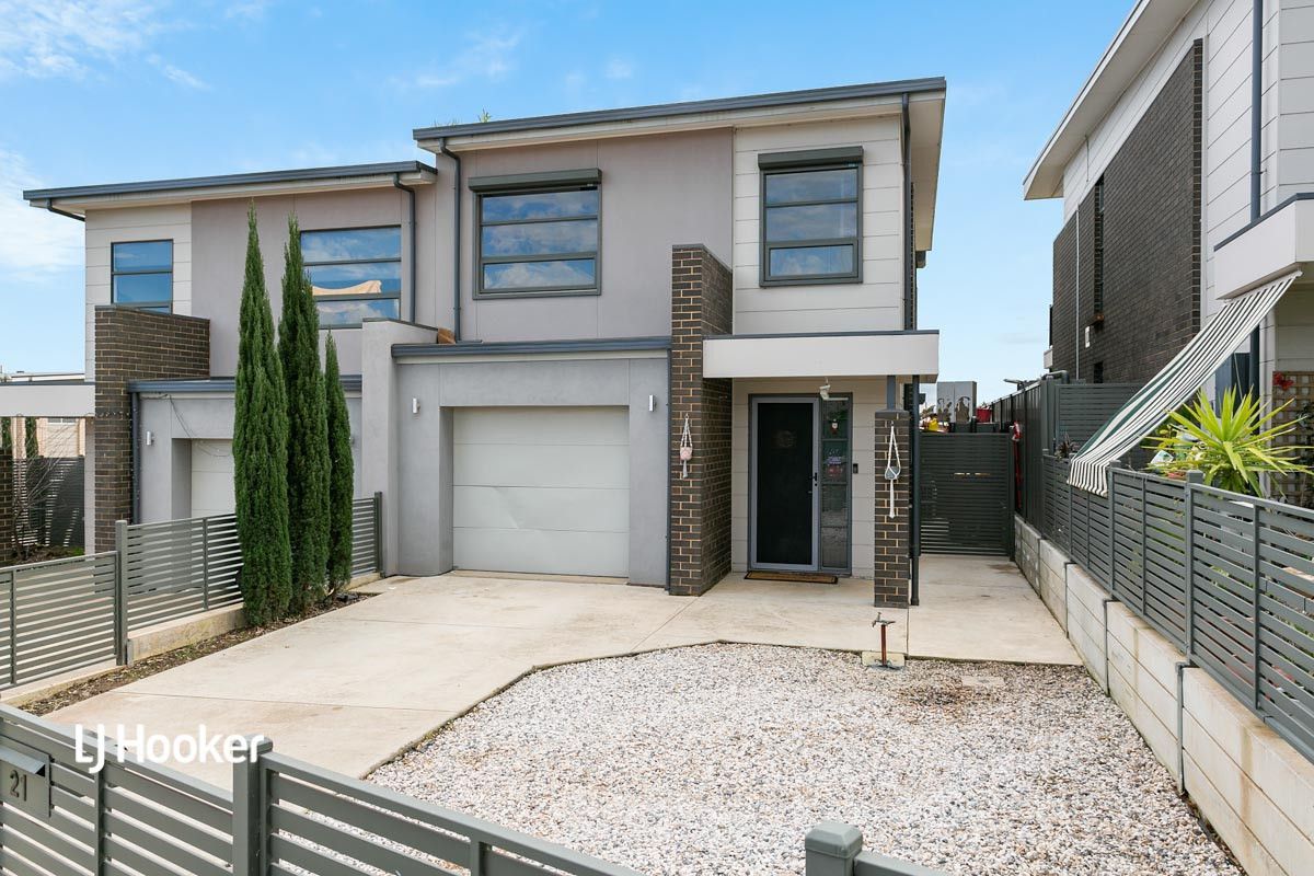 21 Parkview Walk, Elizabeth Park SA 5113, Image 0