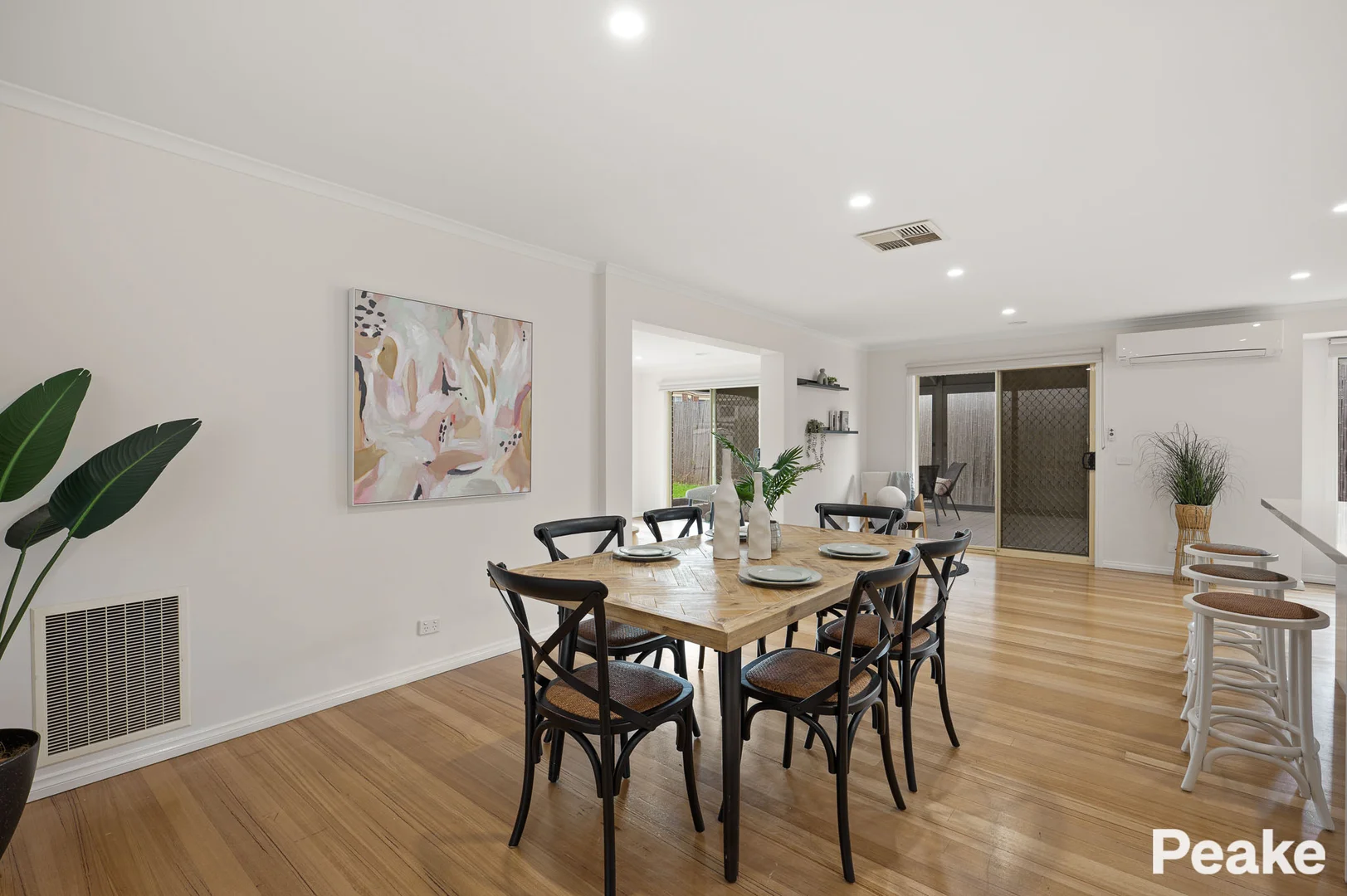 Additional image 7 of 2 Petrel Place, Berwick VIC 3806