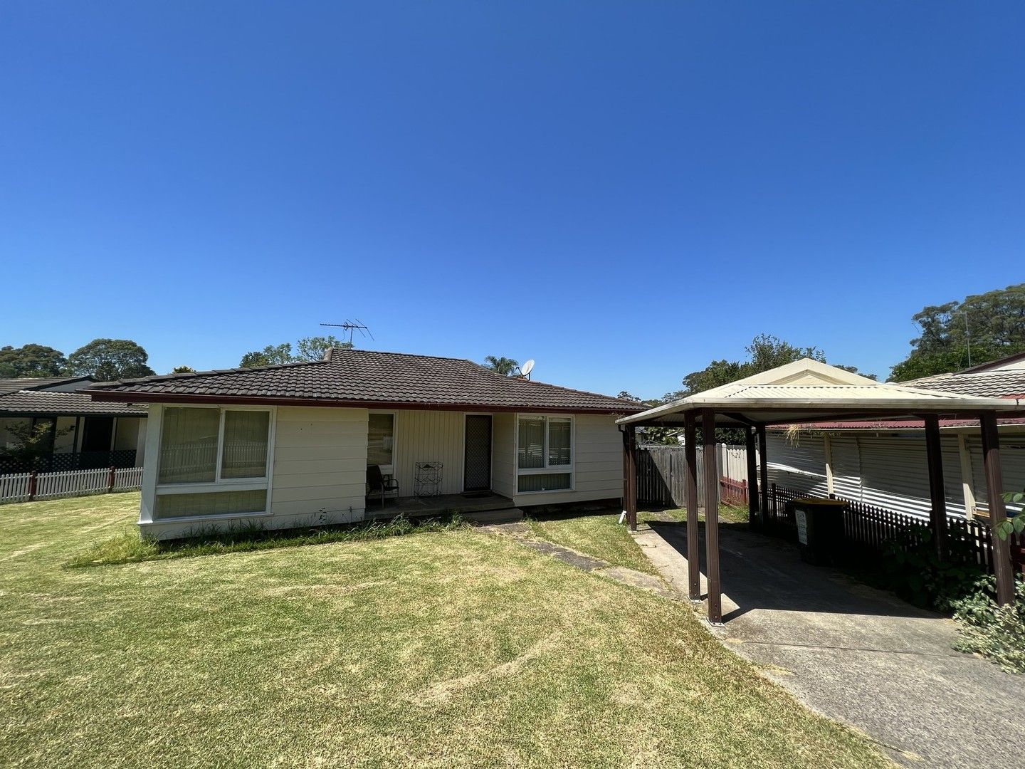 4 bedrooms House in 222 Riverside Drive AIRDS NSW, 2560