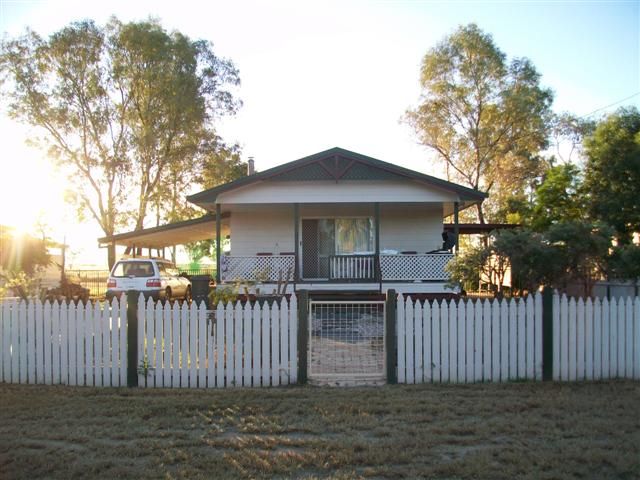 3 bedrooms House in 13 Powell Street ROMA QLD, 4455