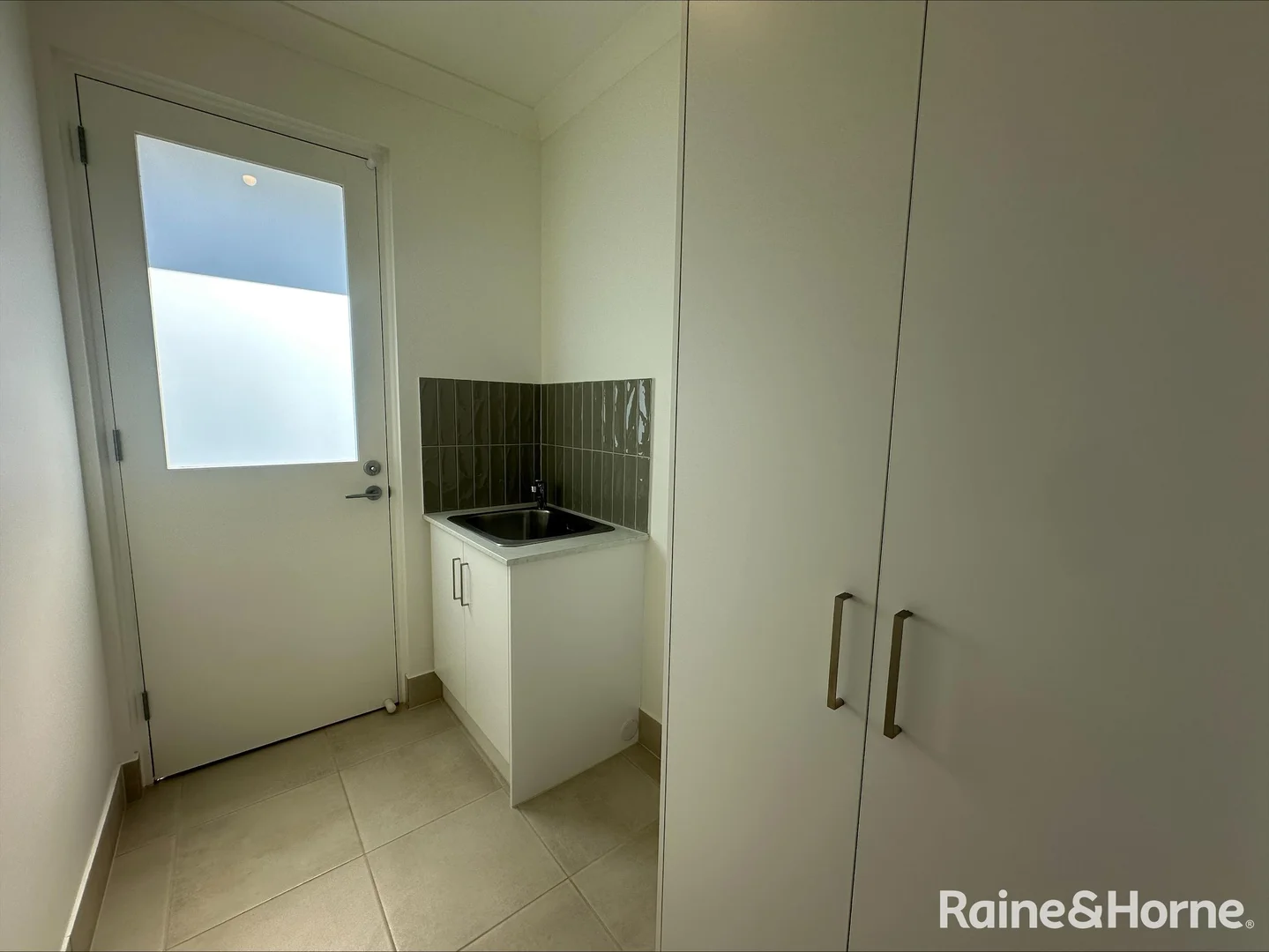 Additional image 9 of 14 Maroon Way, Mount Barker SA 5251