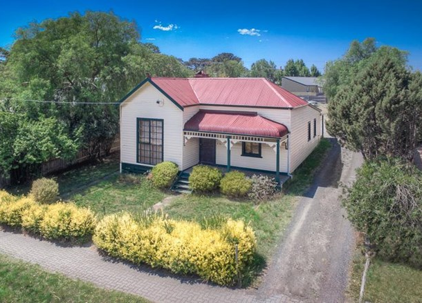 16 Station Street, Riddells Creek VIC 3431