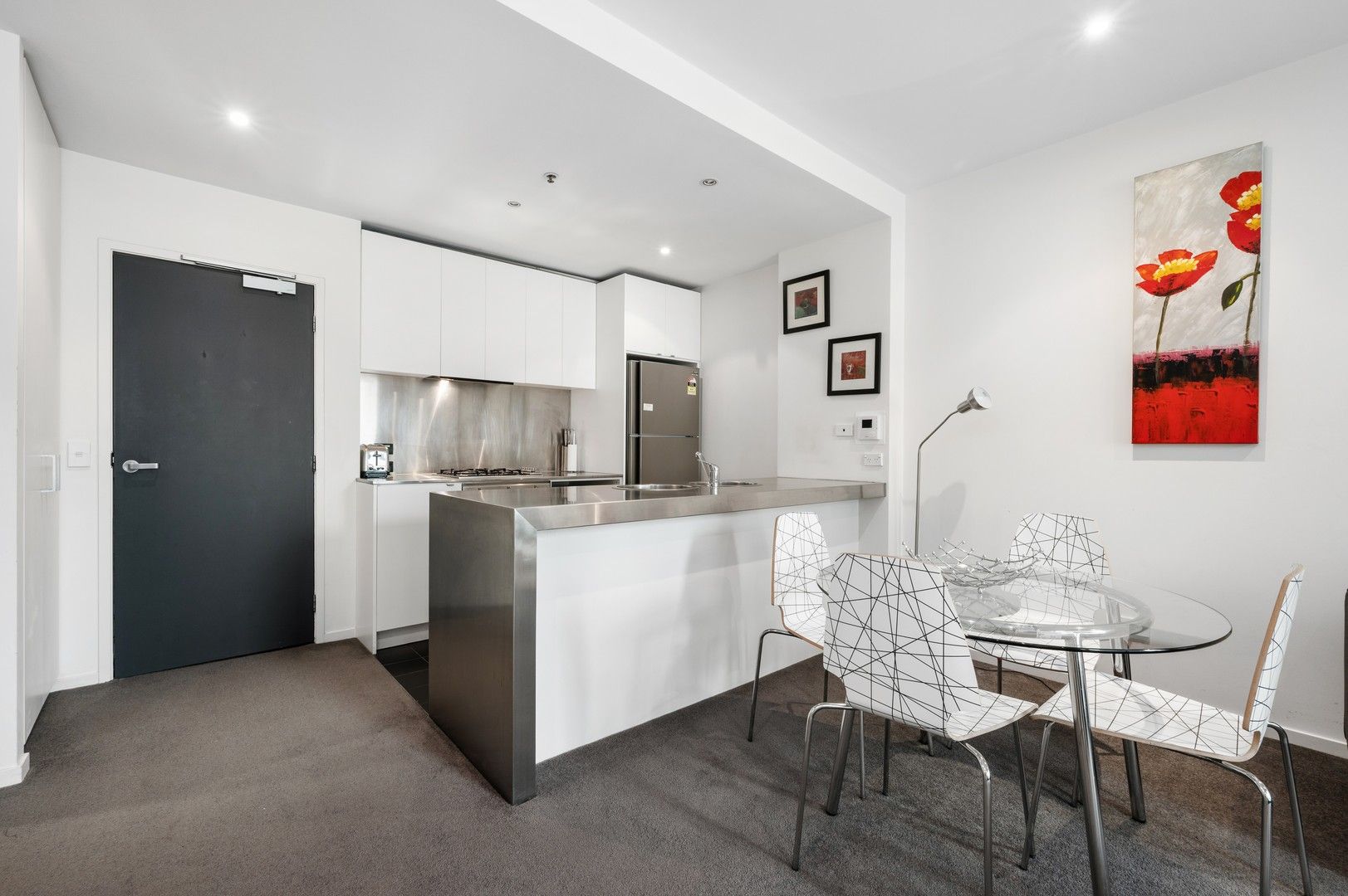2 bedrooms Apartment / Unit / Flat in 1008/620 Collins Street MELBOURNE VIC, 3000