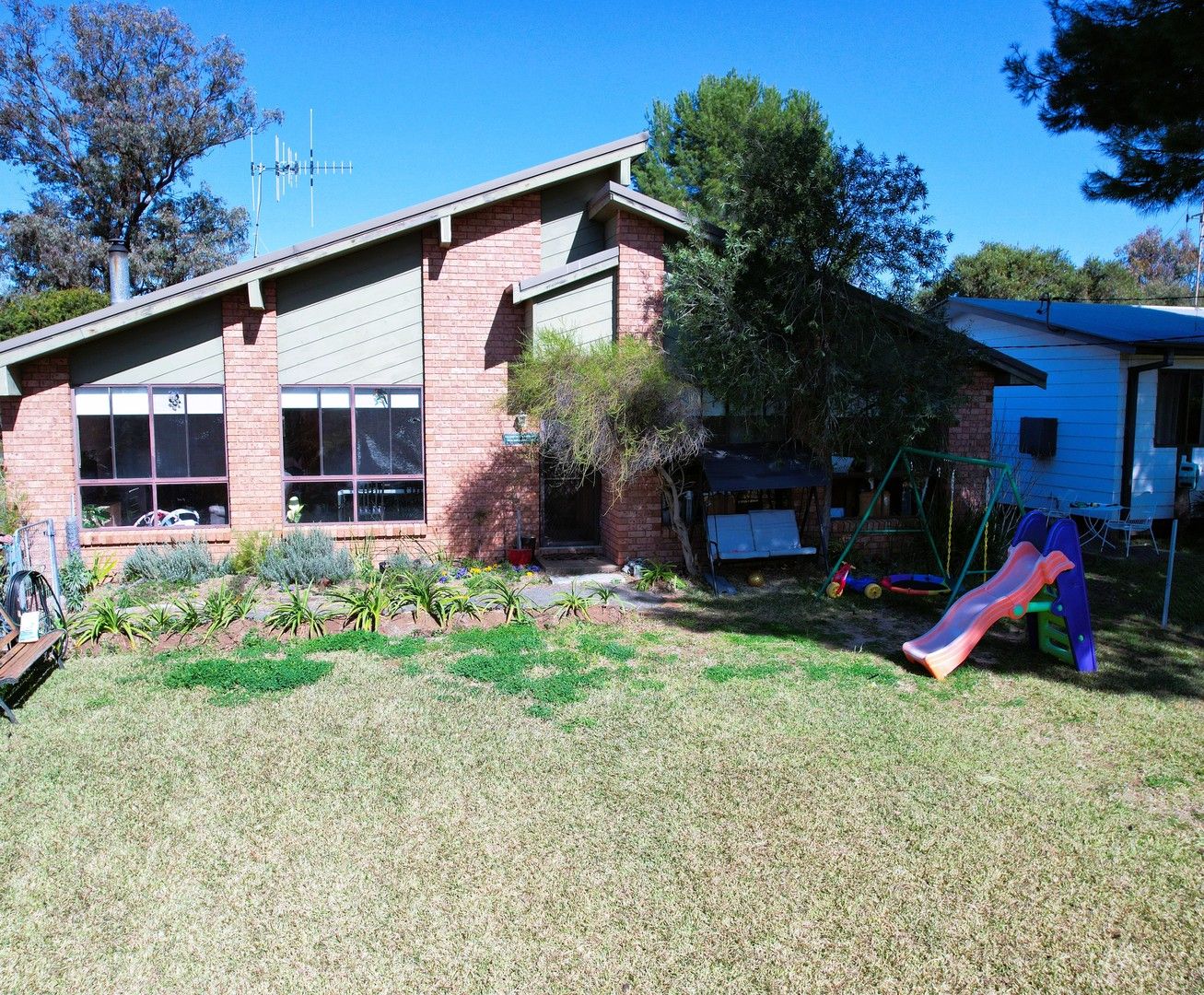 27 William Street, Merriwa NSW 2329, Image 0