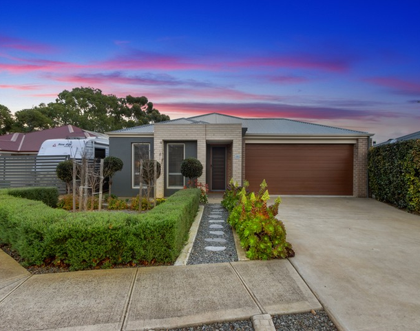 24 Curnow Court, Evanston Park SA 5116