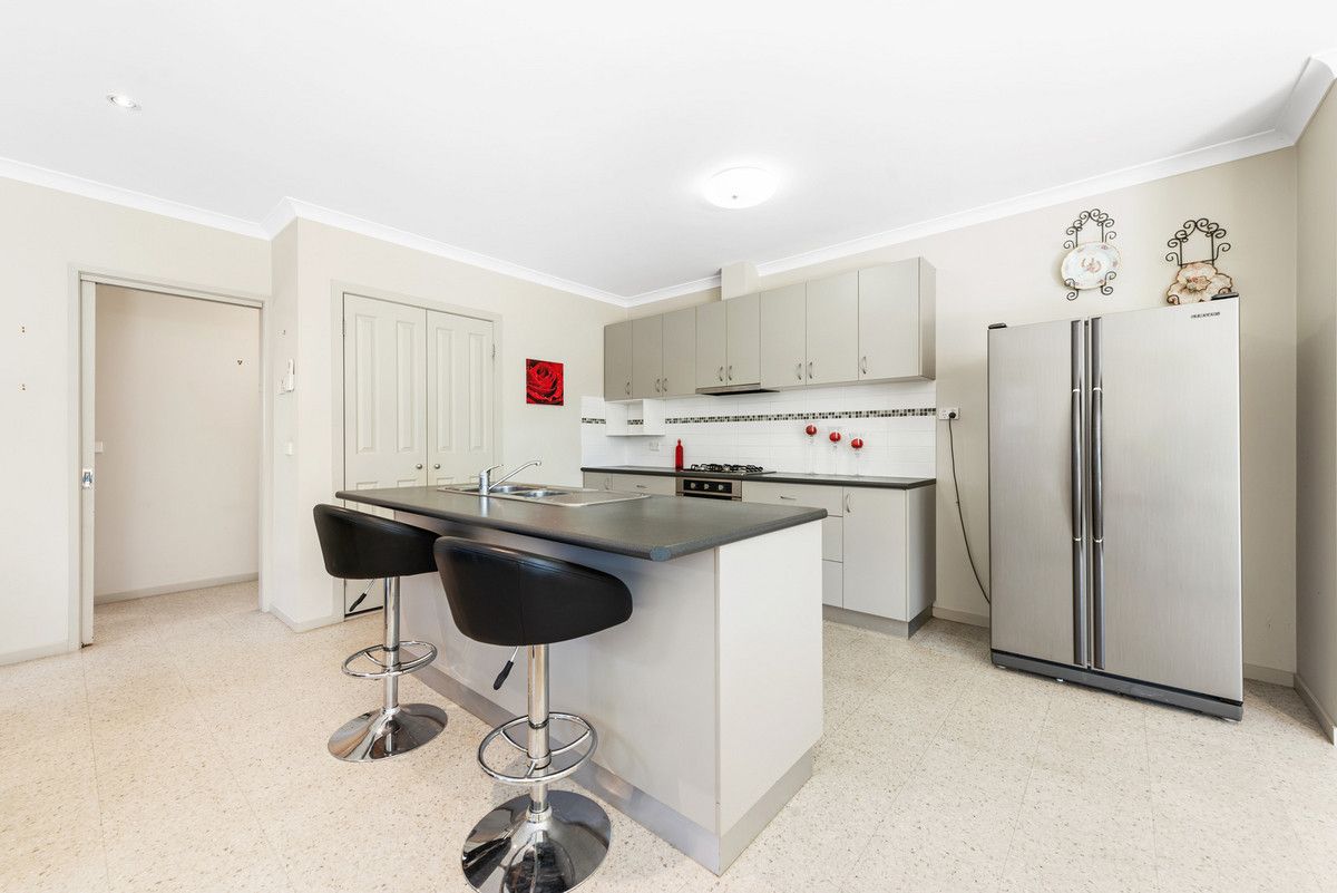 1/112 Marley Street, Sale VIC 3850, Image 2