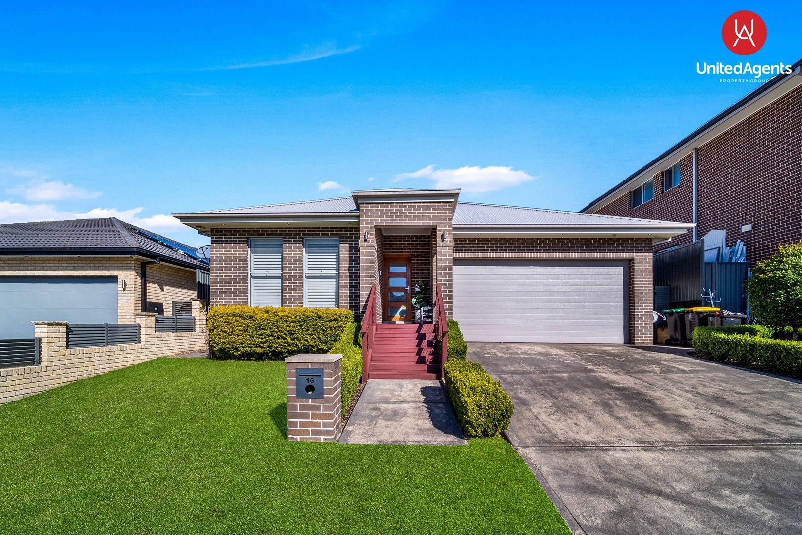 16 Kelsey Street, Middleton Grange NSW 2171 Domain