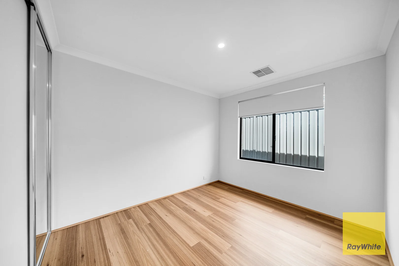 Additional image 14 of 92 Potoroo Street, Banksia Grove WA 6031