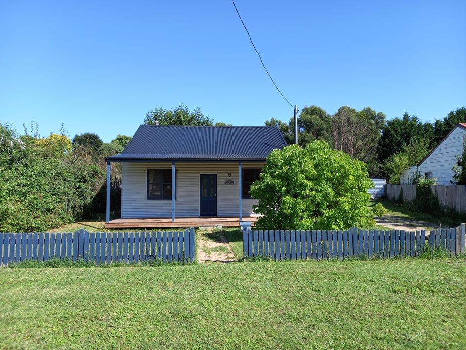 5 High Street, Bombala NSW 2632