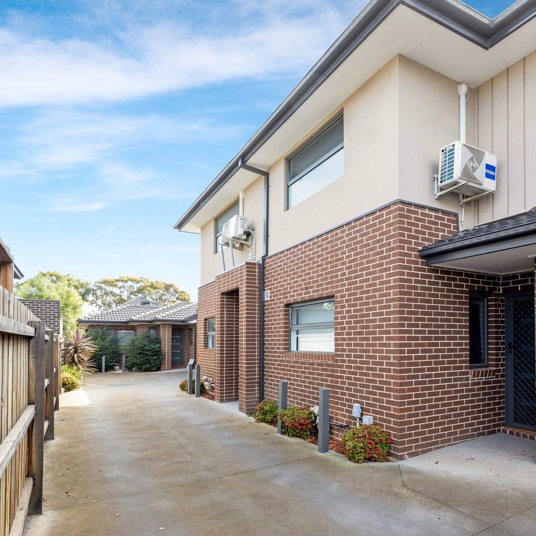 2 bedrooms Townhouse in 3/17 Leonard Avenue GLENROY VIC, 3046