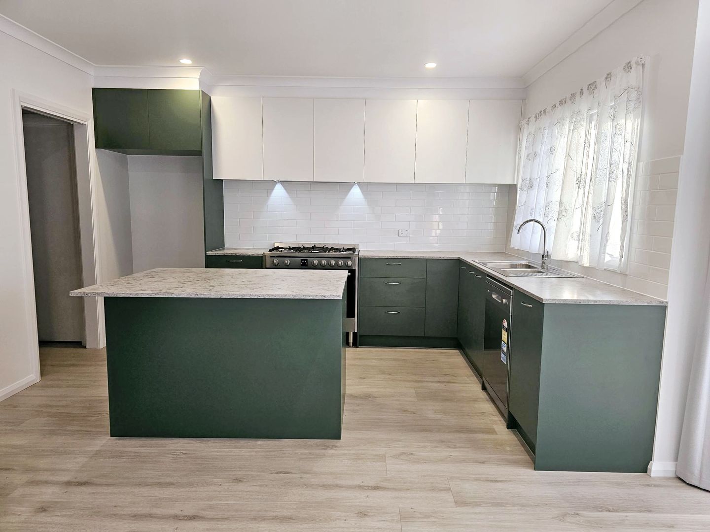 1/10 Allen Street, Kilmore VIC 3764 Apartment For Rent Domain