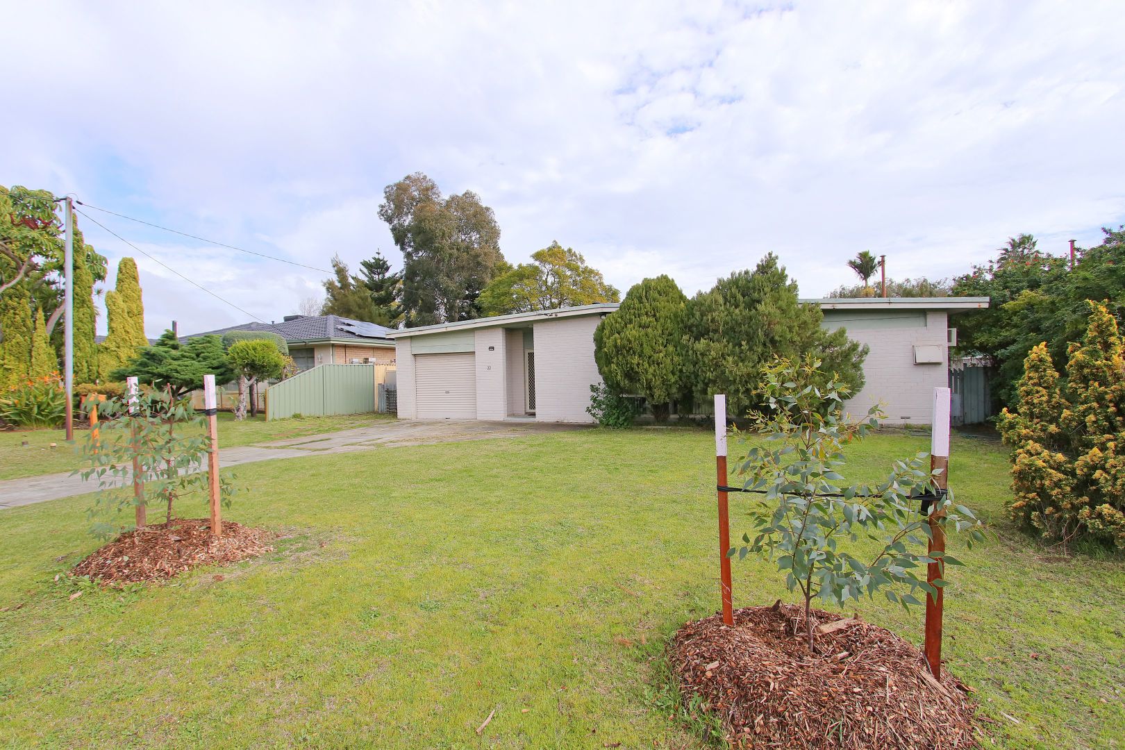 22 Devon Way, Lynwood WA 6147, Image 2