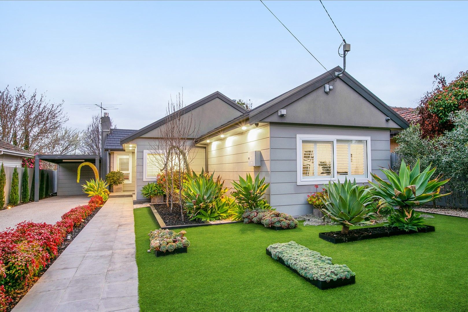 3 bedrooms House in 28 Marchant Avenue RESERVOIR VIC, 3073