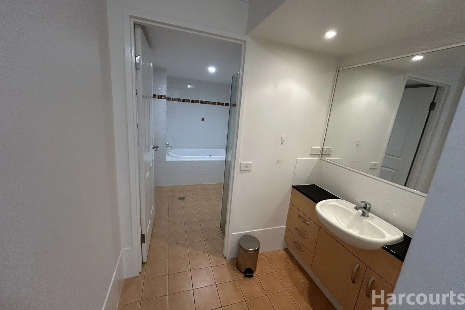 Additional image 9 of 102/5-7 Clarence Street, Port Macquarie NSW 2444