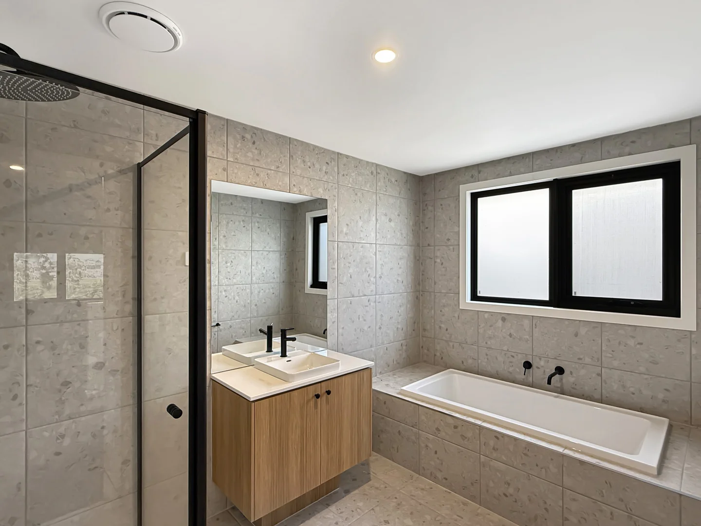 Additional image 11 of 165 Saltlake Boulevard, Wollert VIC 3750